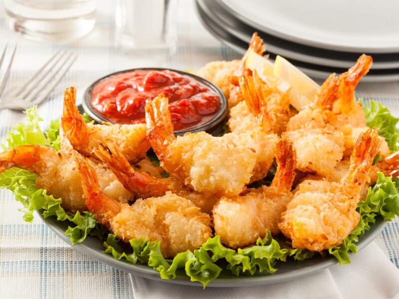 Deep-fried golden prawns (6 pcs)